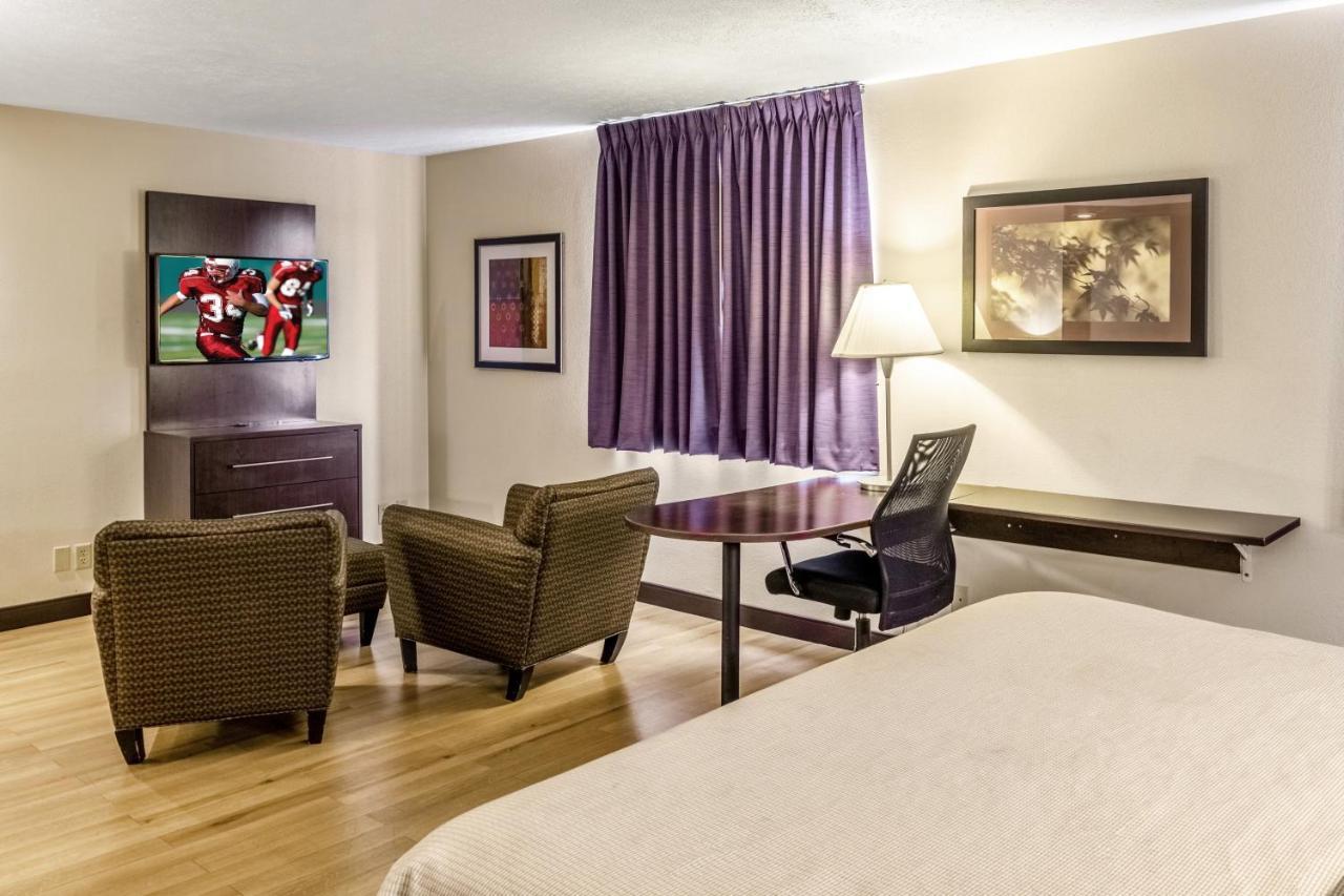Red Roof Inn Columbus - Taylorsville Kültér fotó