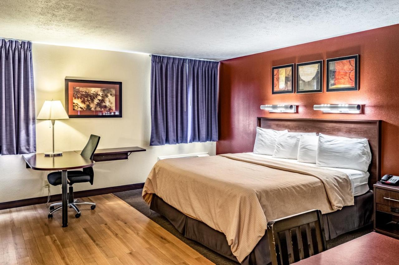 Red Roof Inn Columbus - Taylorsville Kültér fotó