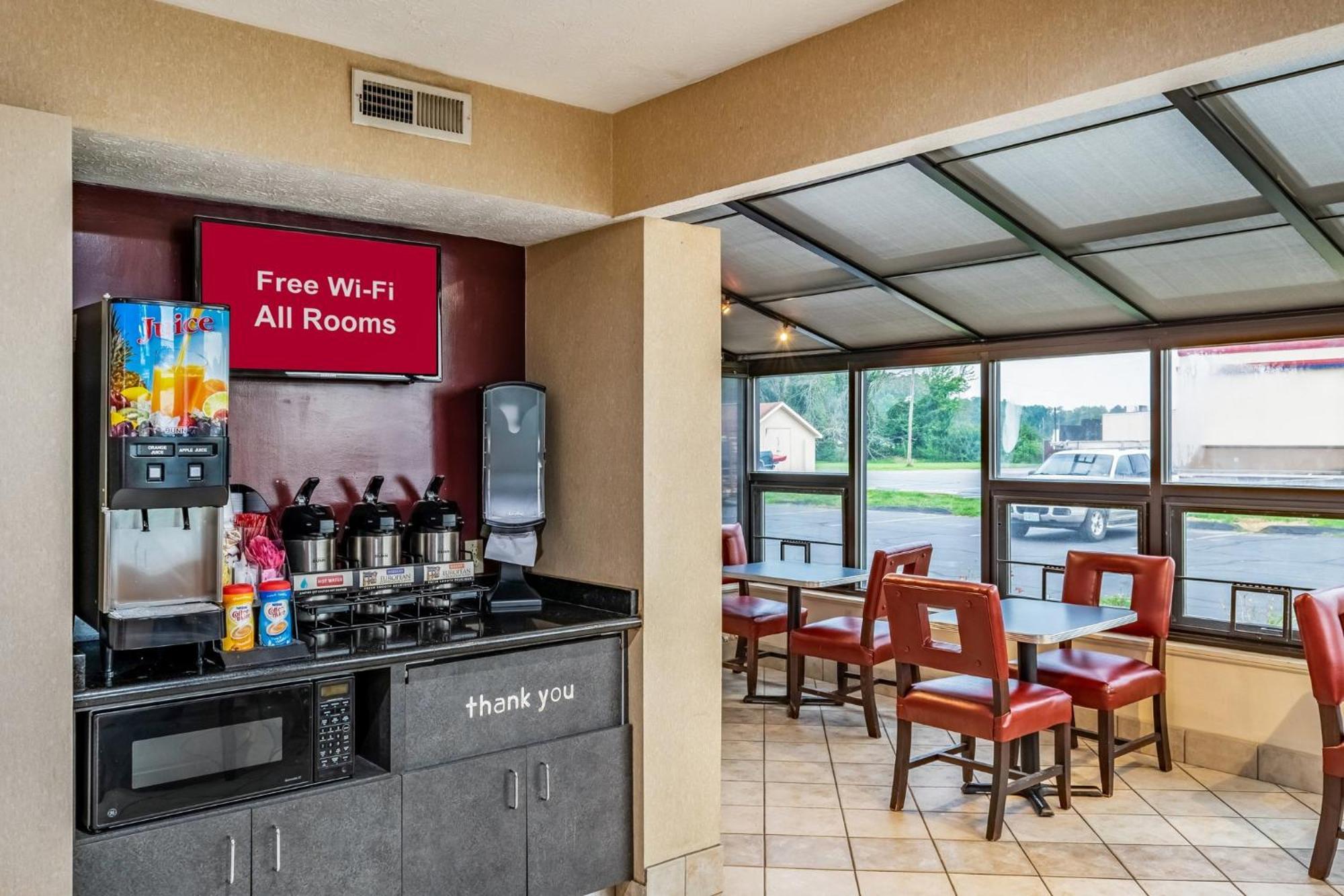 Red Roof Inn Columbus - Taylorsville Kültér fotó